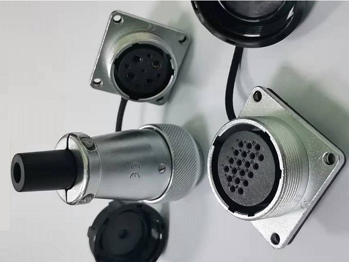 20-stykowe złącze stykowe prądu kontaktowego