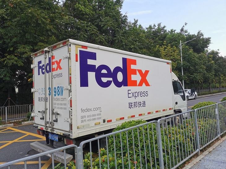 FedEx Shipping szpilki pogo Towary do klientów