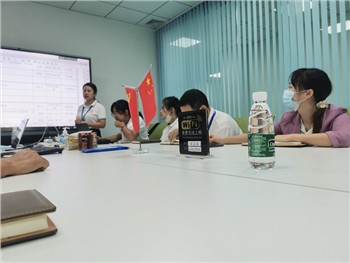 Cotygodniowa Konferencja Firmowa